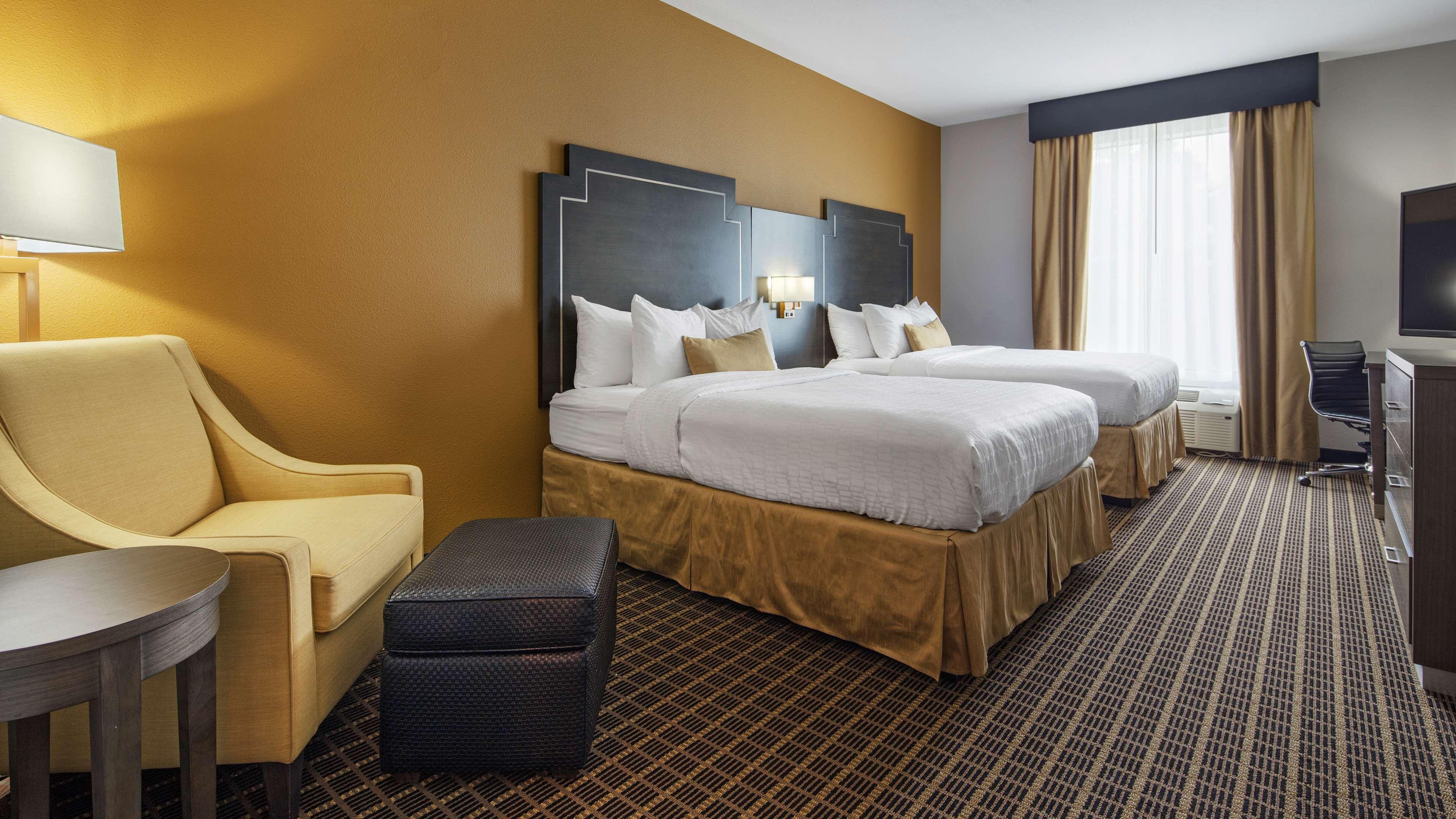 Best Western Plus Regency Park Walker Exteriör bild