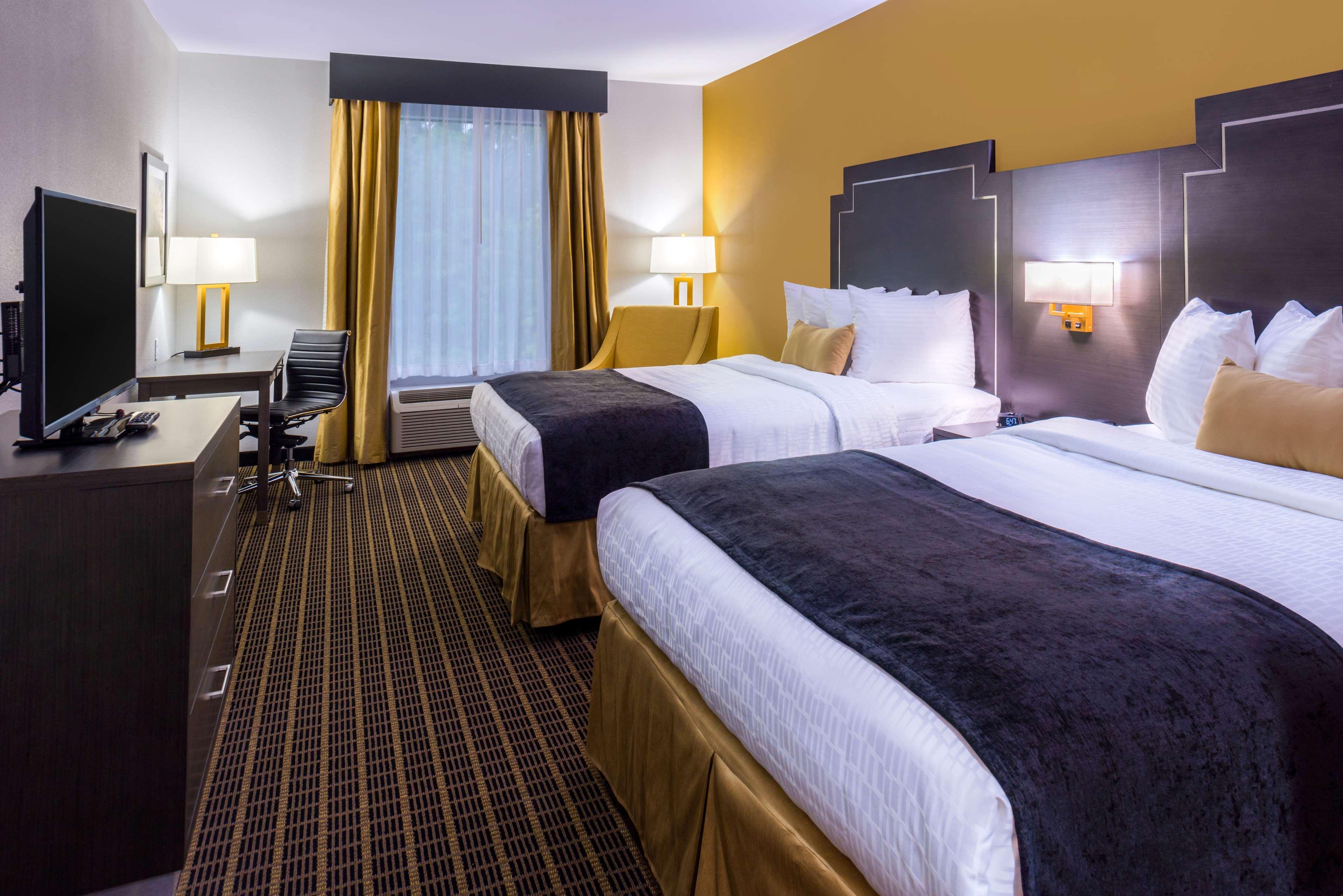 Best Western Plus Regency Park Walker Exteriör bild