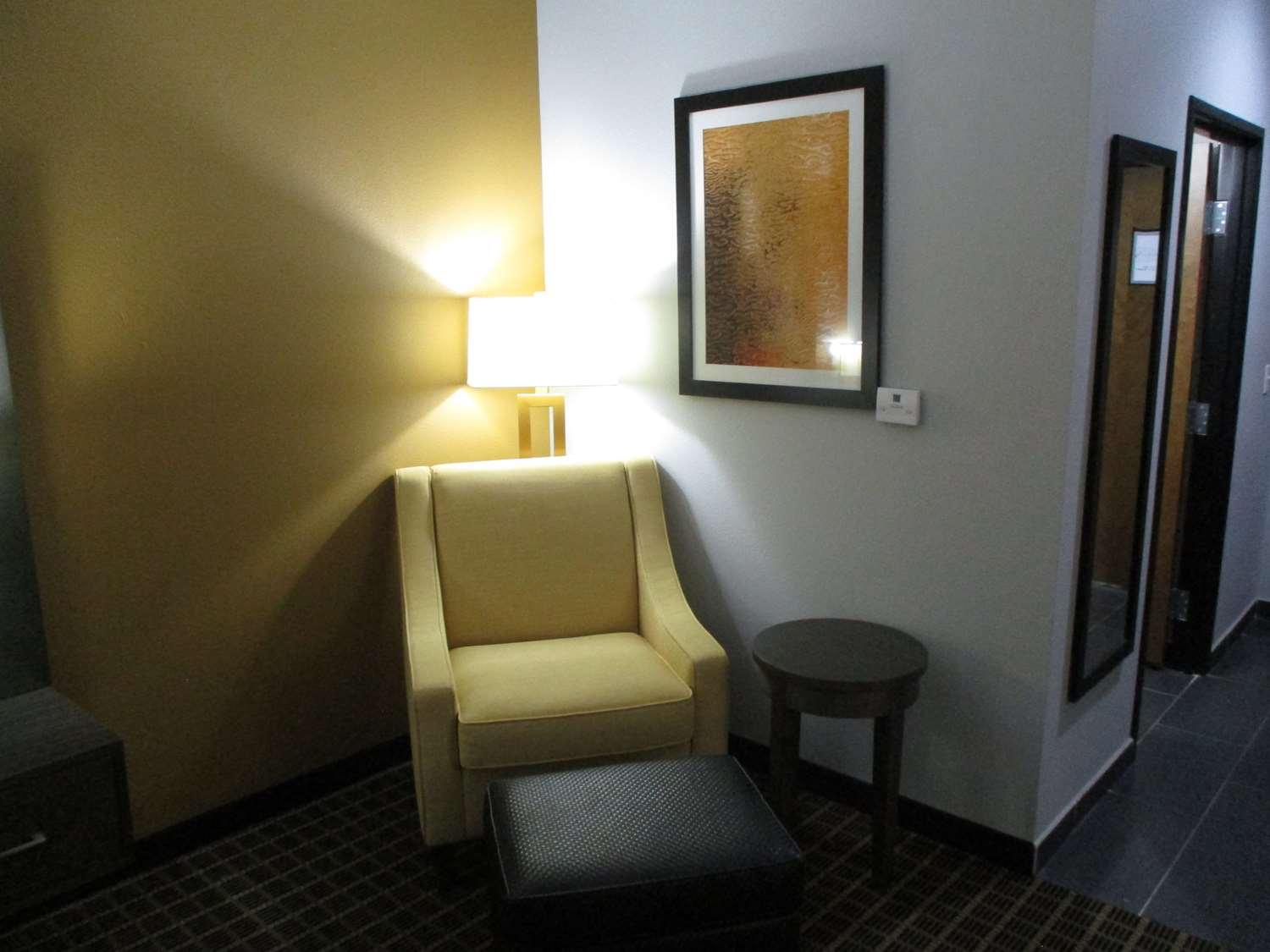 Best Western Plus Regency Park Walker Exteriör bild