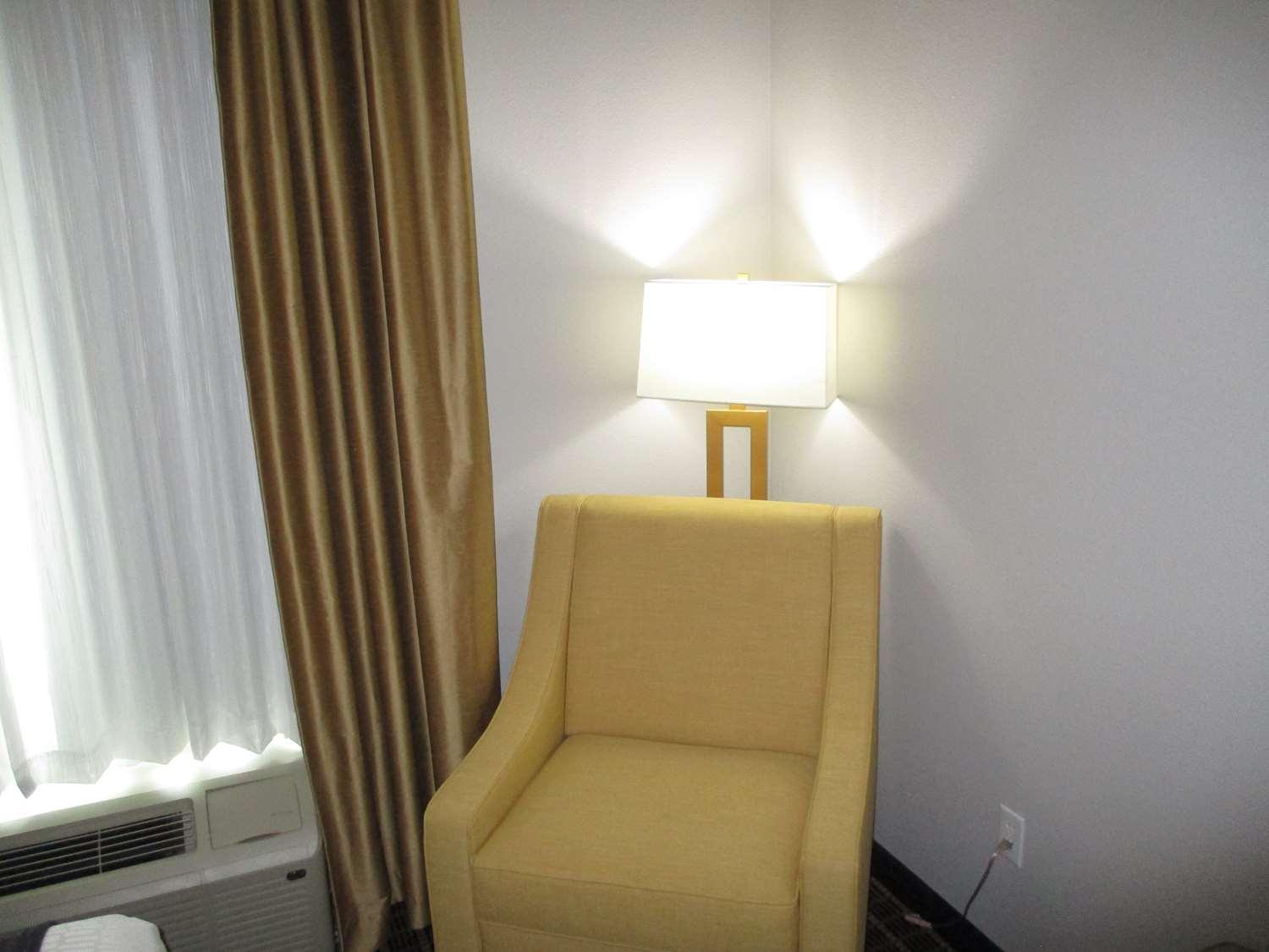 Best Western Plus Regency Park Walker Exteriör bild